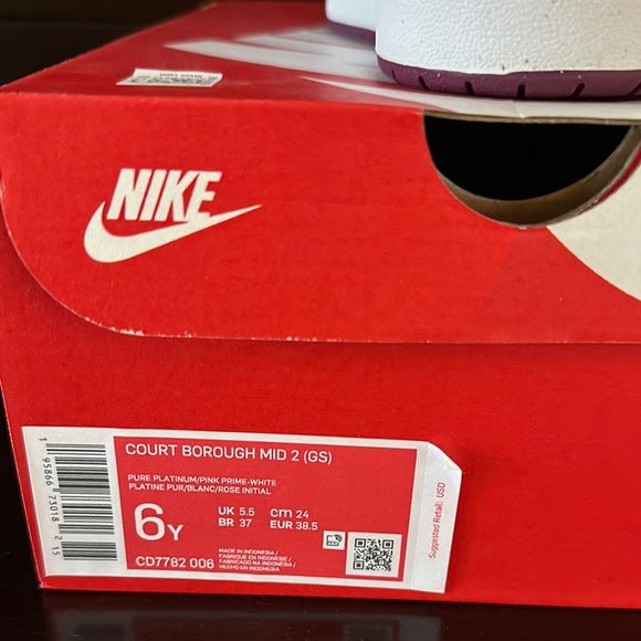 Nike Girls Court Borough Mid 2 Sneakers - Picture 2 of 4